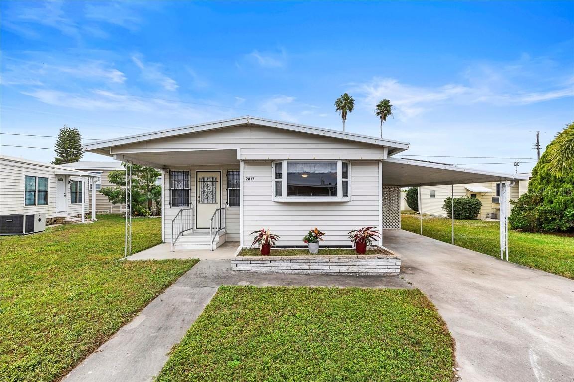 2817 Trinidad Way, Palmetto, FL 34221
