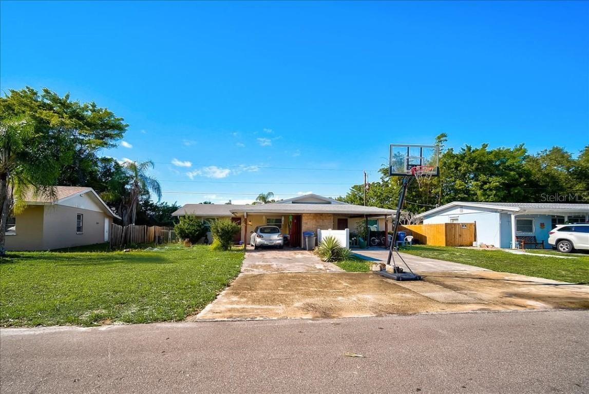 4510 87th Street Ct., Bradenton, FL 34210