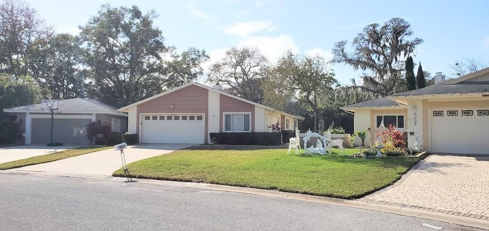 13001 Club Dr., Hudson, FL 34667