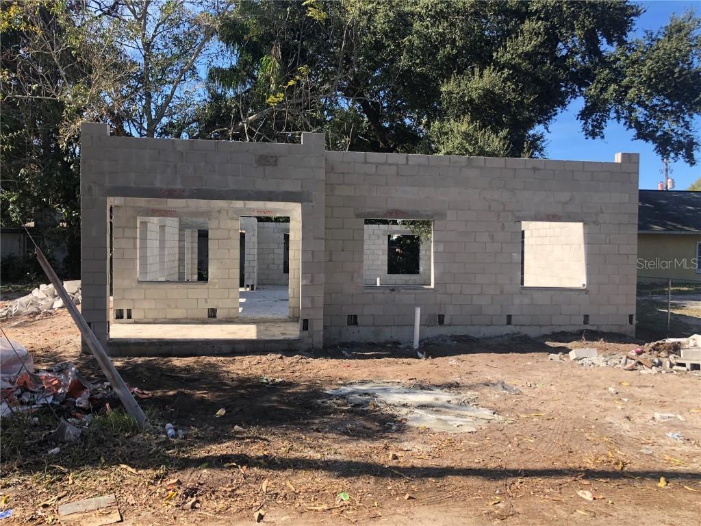 1110 7th Street Ct., Bradenton, FL 34205