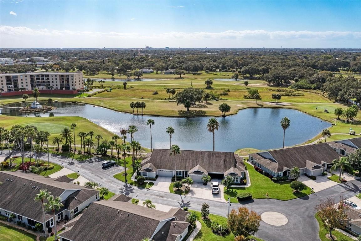1609 Fairway Oaks Dr., Palmetto, FL 34221