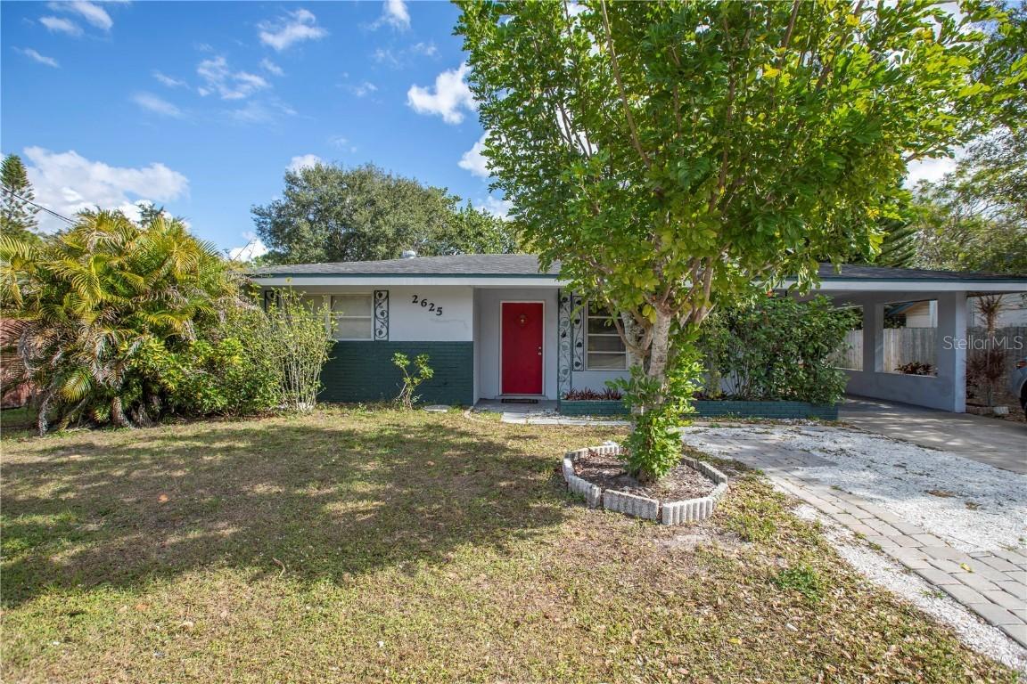 2625 Mcintosh Rd., Sarasota, FL 34232