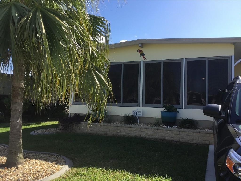 711 Blackburn Blvd., North Port, FL 34287