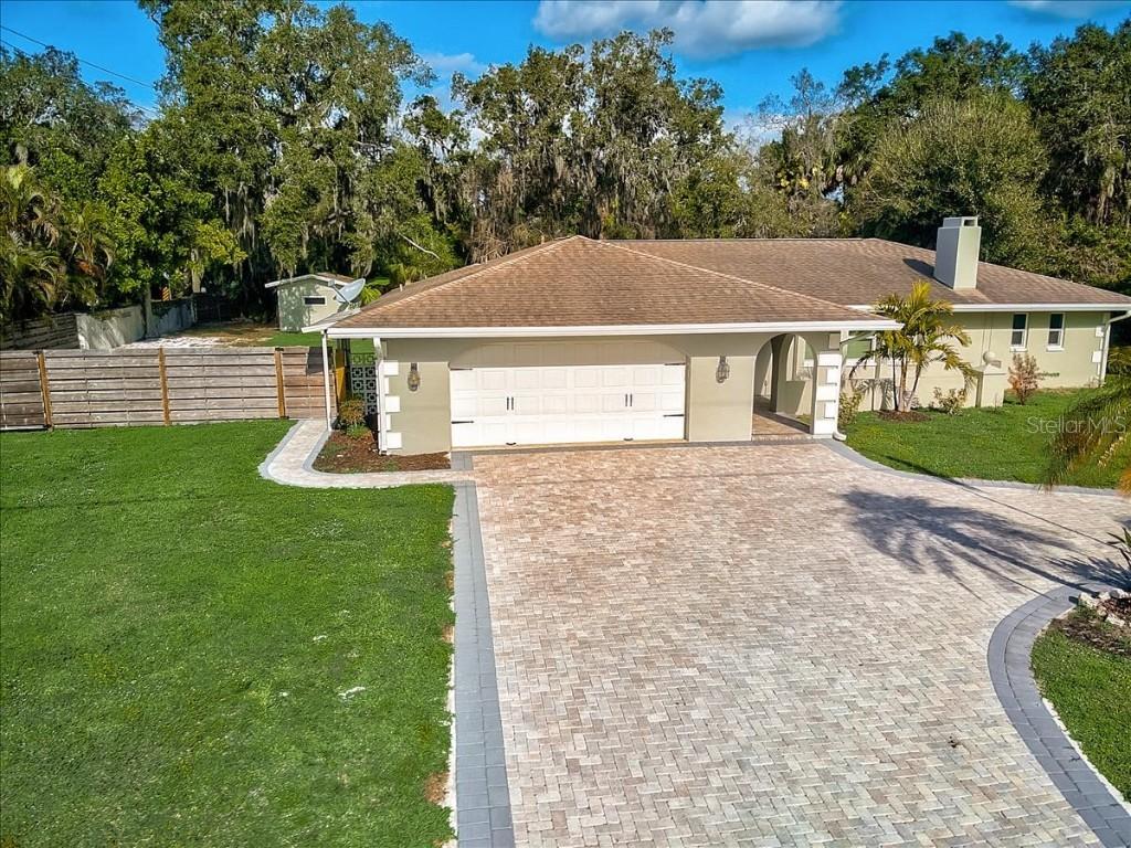 7211 N Leewynn Dr., Sarasota, FL 34240