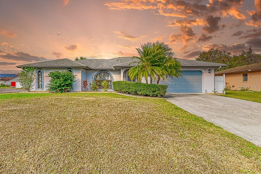 18536 Quaint Ave., Port Charlotte, FL 33948