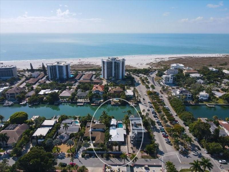 551 S Washington Dr., Sarasota, FL 34236