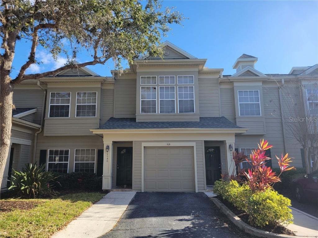 7751 Plantation Cir., Bradenton, FL 34201