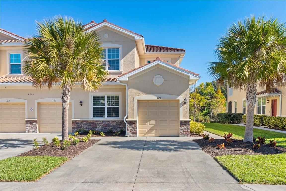 8230 Enclave Way #104, Sarasota, FL 34243