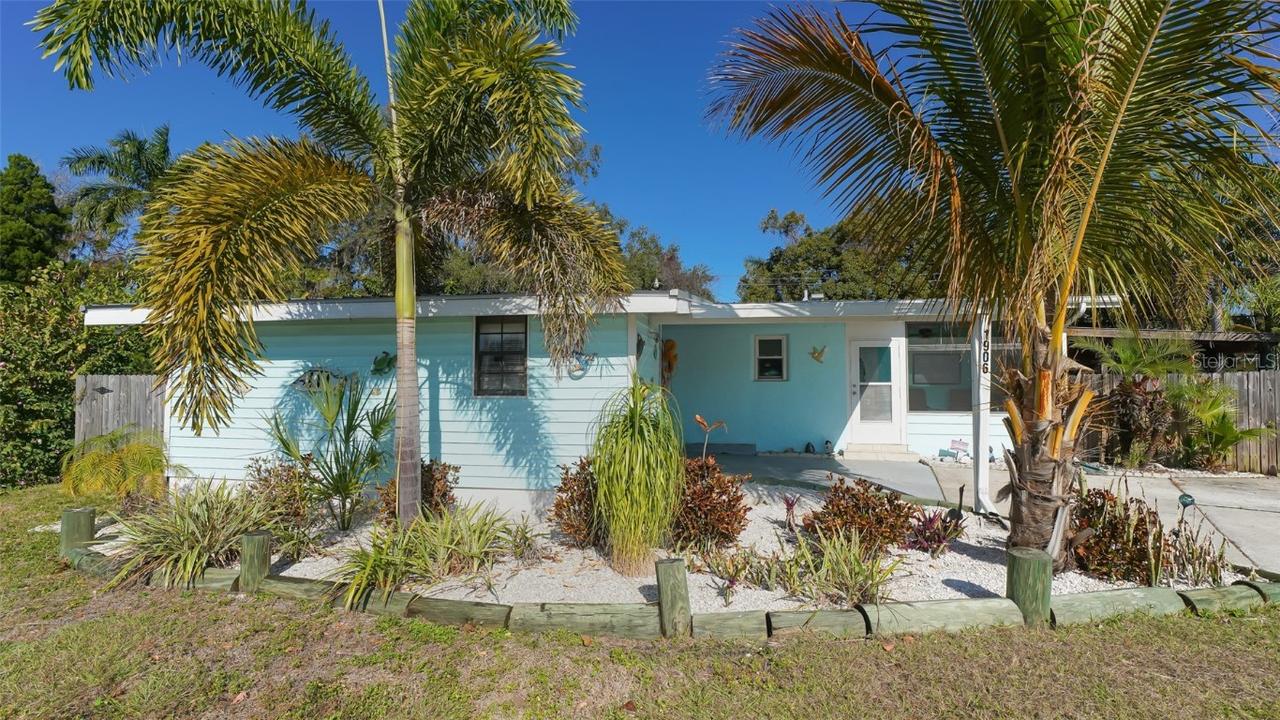 1906 17th Ave., Bradenton, FL 34205