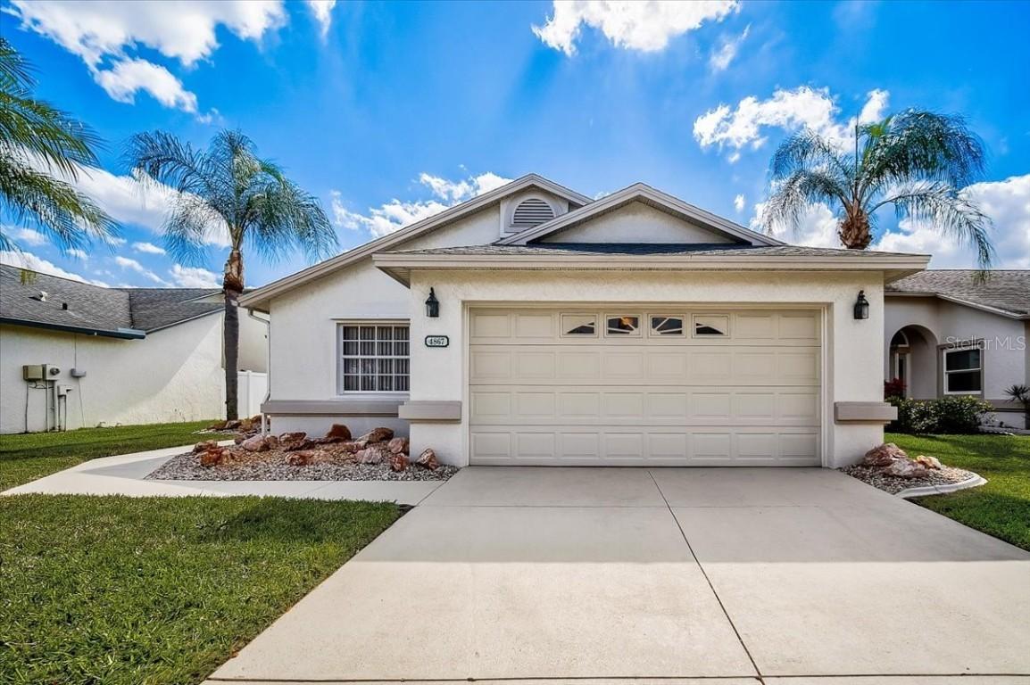 4867 Raintree Street Cir., Bradenton, FL 34203