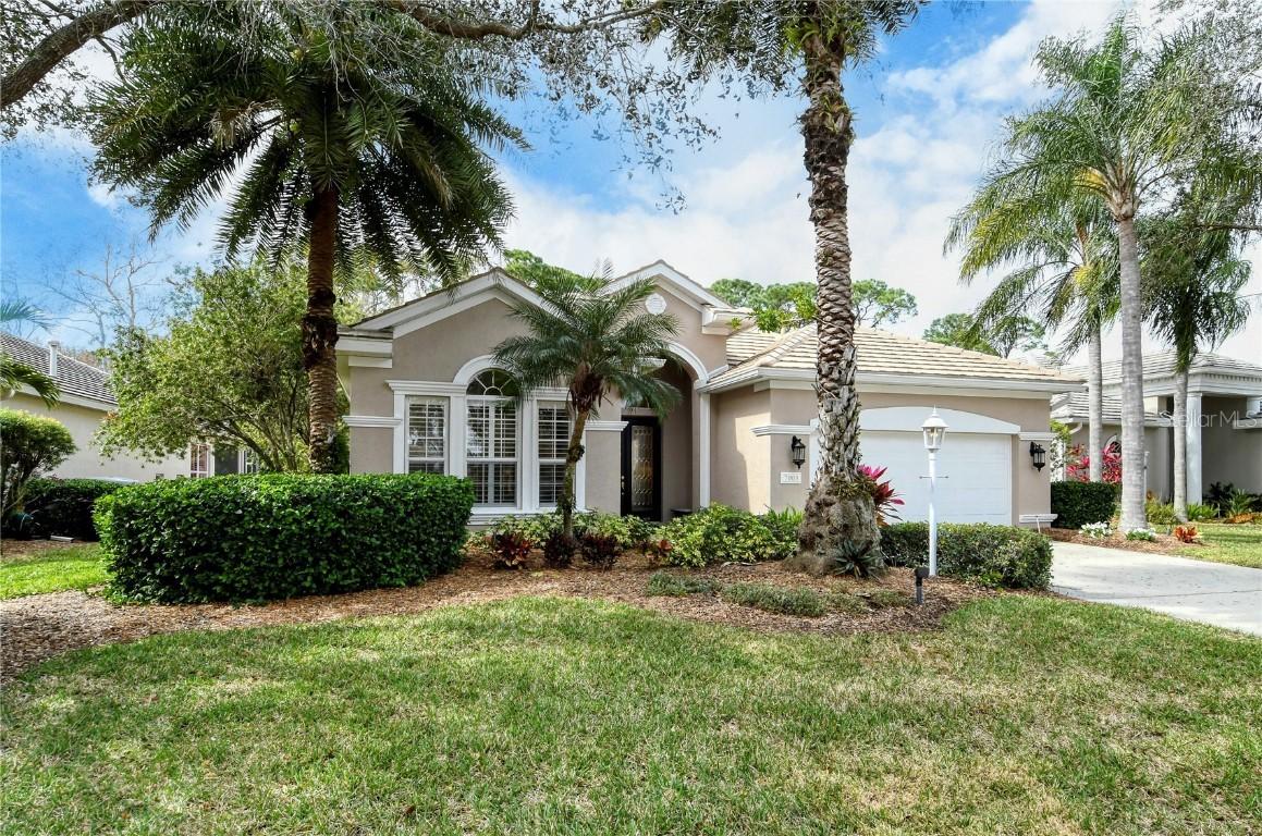 7008 Lennox Pl., University Park, FL 34201