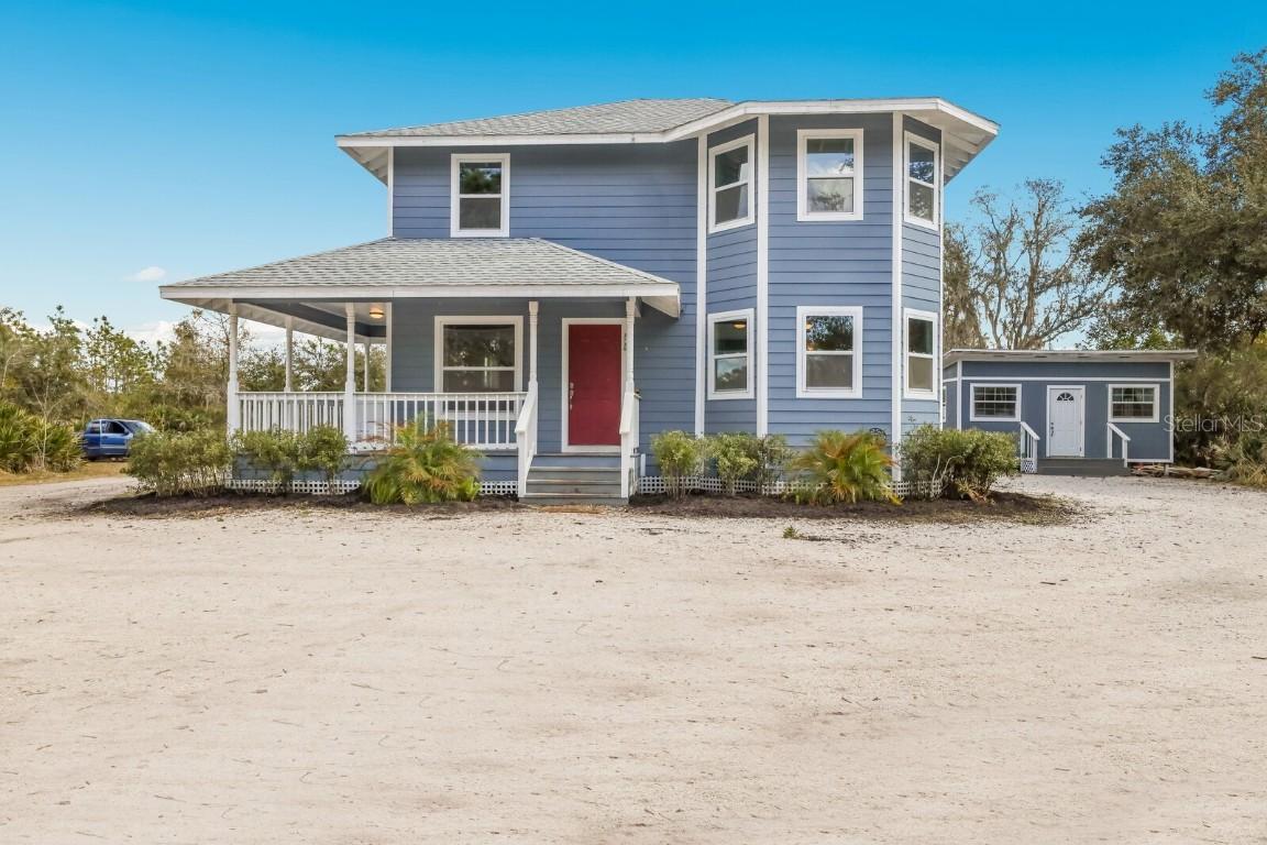 3730 225th St., Bradenton, FL 34211