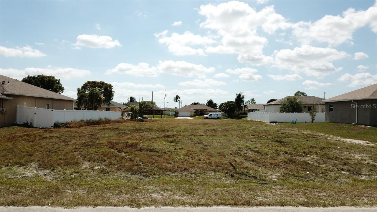 1416 NW 11th St., Cape Coral, FL 33993