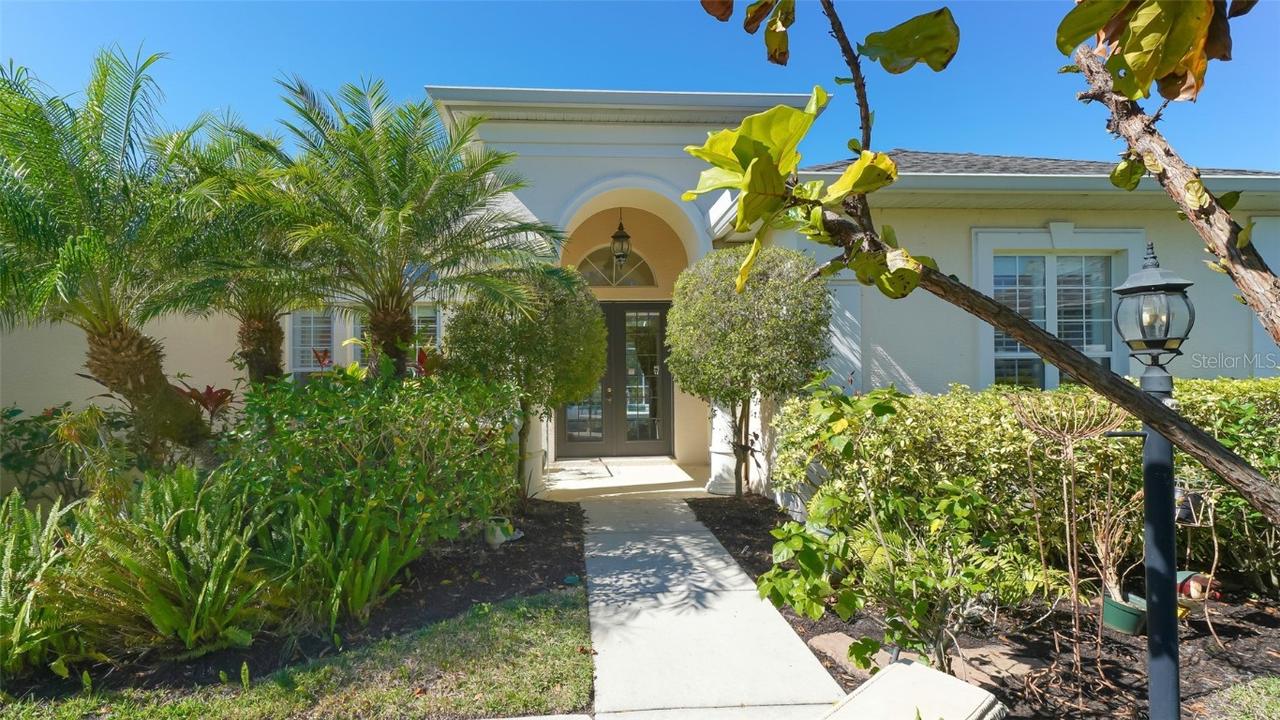 8310 Planters Knoll Ter., Bradenton, FL 34201