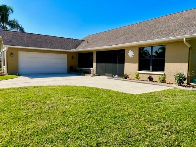 925 SE 43rd Ter., Cape Coral, FL 33904