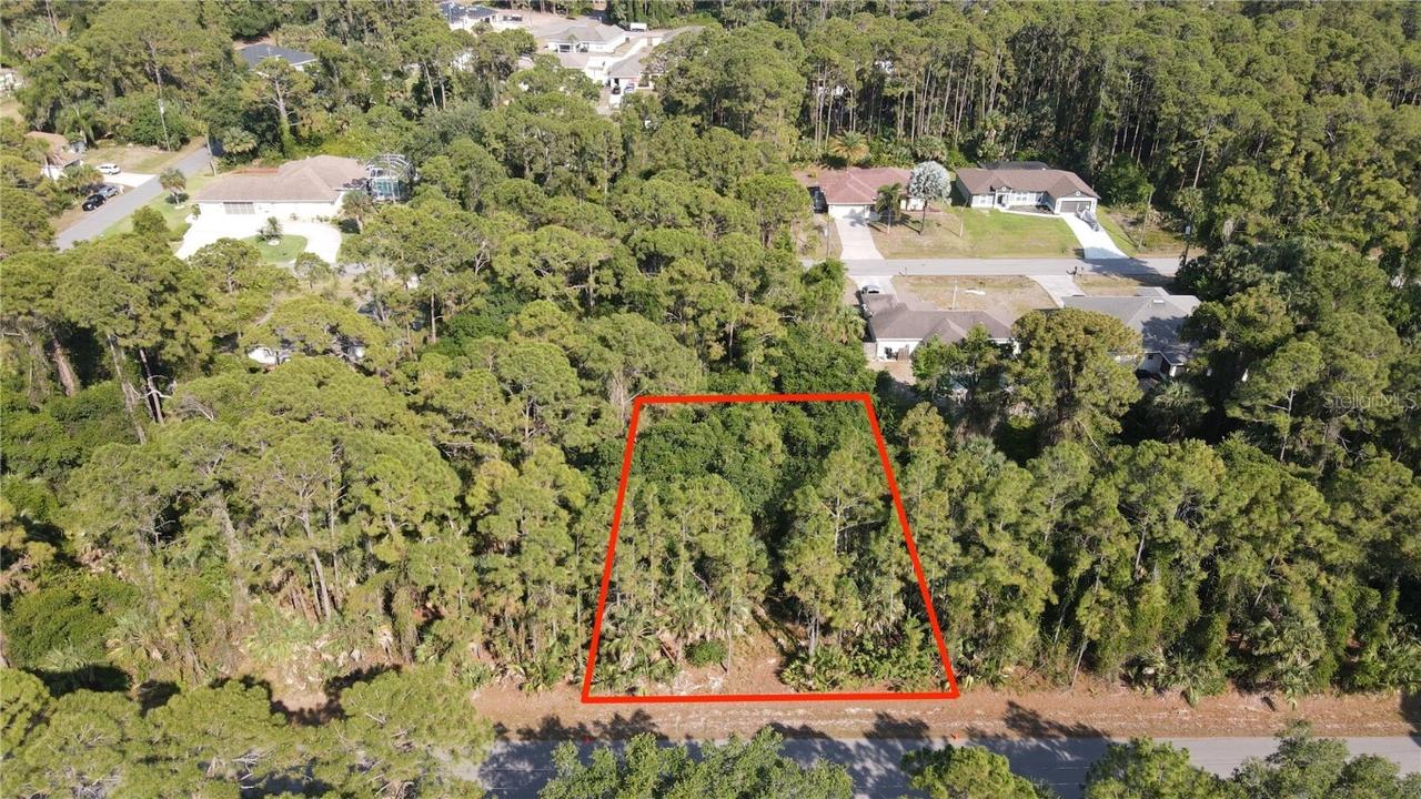Twinbush Ter, North Port, FL 34286