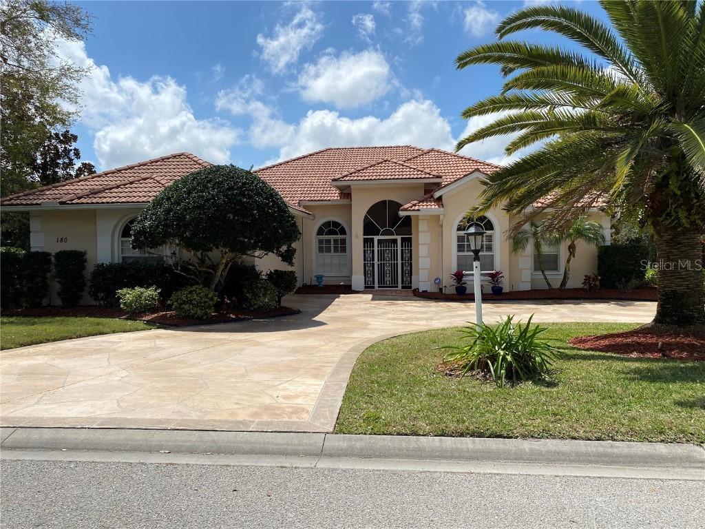 180 Grand Oak Cir., Venice, FL 34292