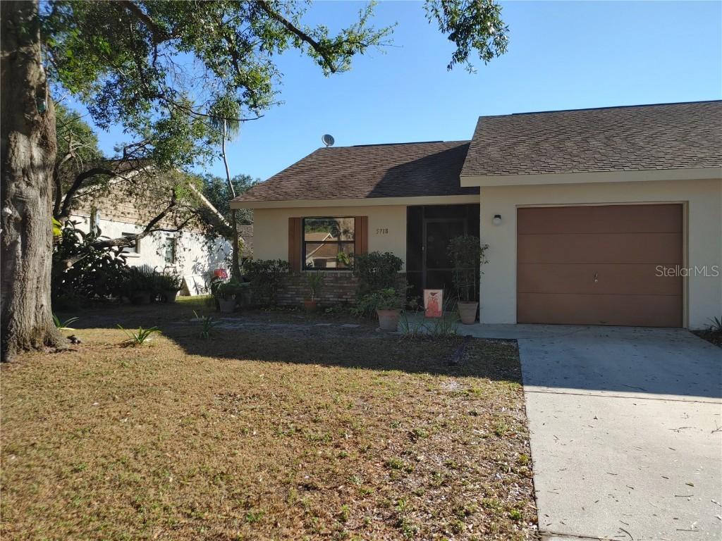 5718 Deer Hollow Tr., Sarasota, FL 34232