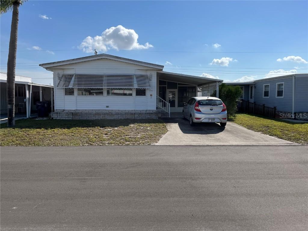 228 Bimini Dr., Palmetto, FL 34221