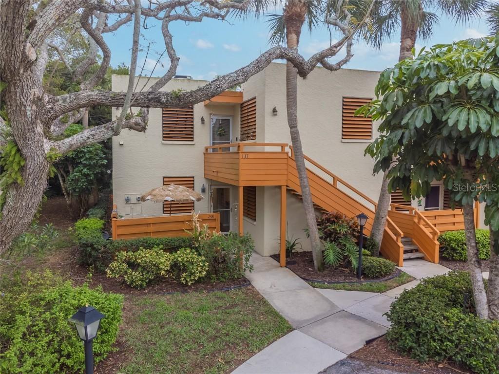 138 Wild Palm Dr., Bradenton, FL 34210