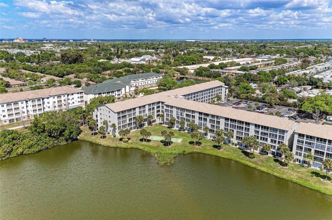 3118 Lake Bayshore Dr. #O216, Bradenton, FL 34205