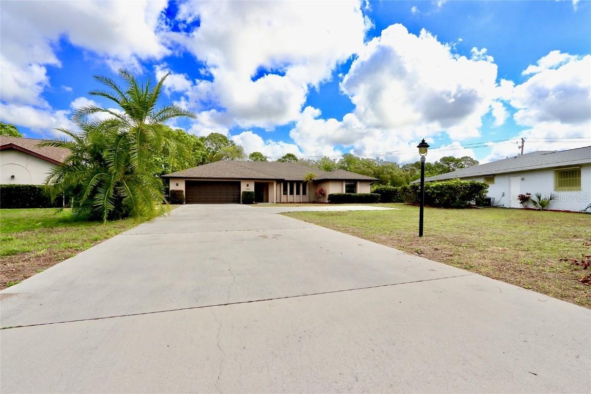 1363 Brookside Dr., Venice, FL 34285