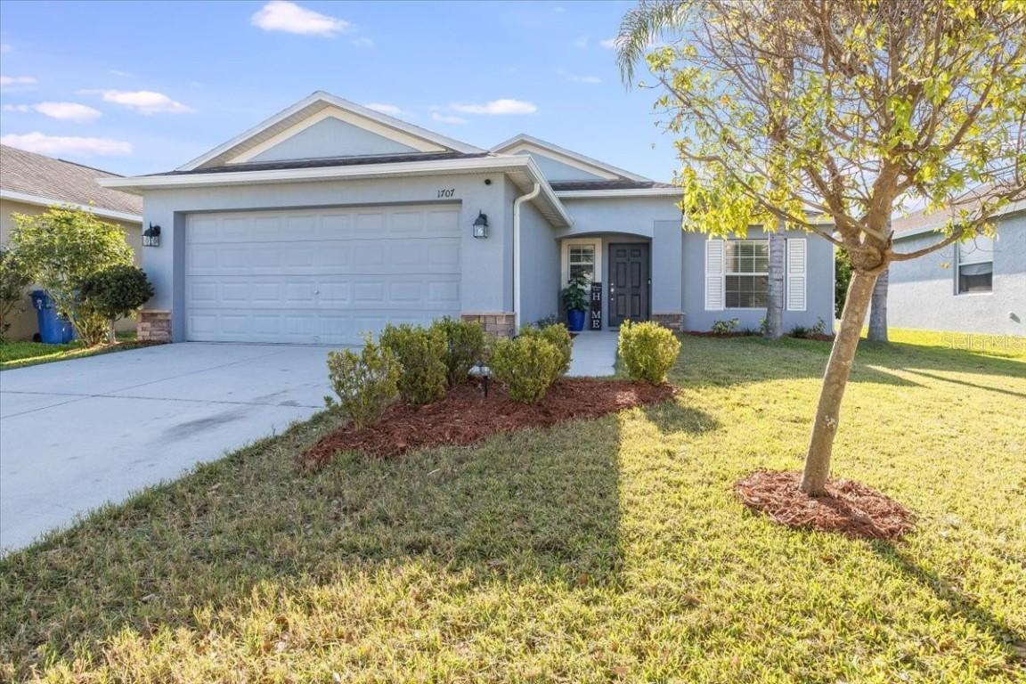 1707 Palm Warbler Ln., Ruskin, FL 33570