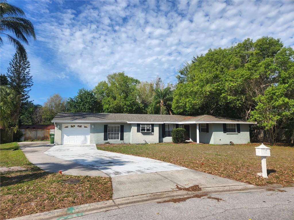 236 Davis Blvd., Sarasota, FL 34237