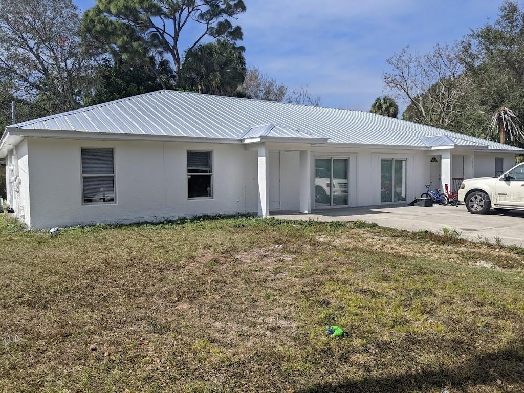 5628 E 6th St., Bradenton, FL 34203