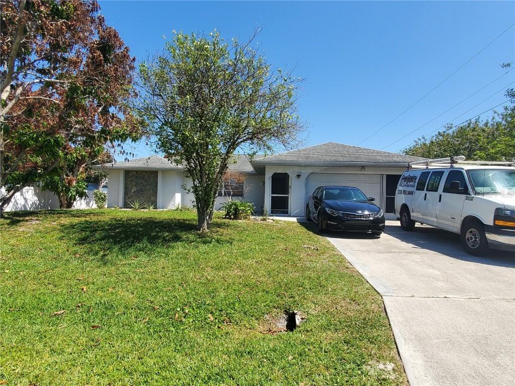 1178 Desmond St., Port Charlotte, FL 33952