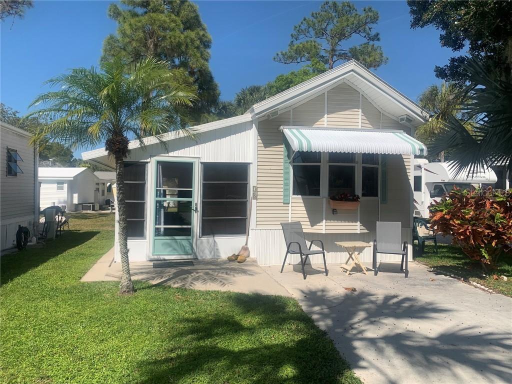 38 Crown Point Dr., Nokomis, FL 34275