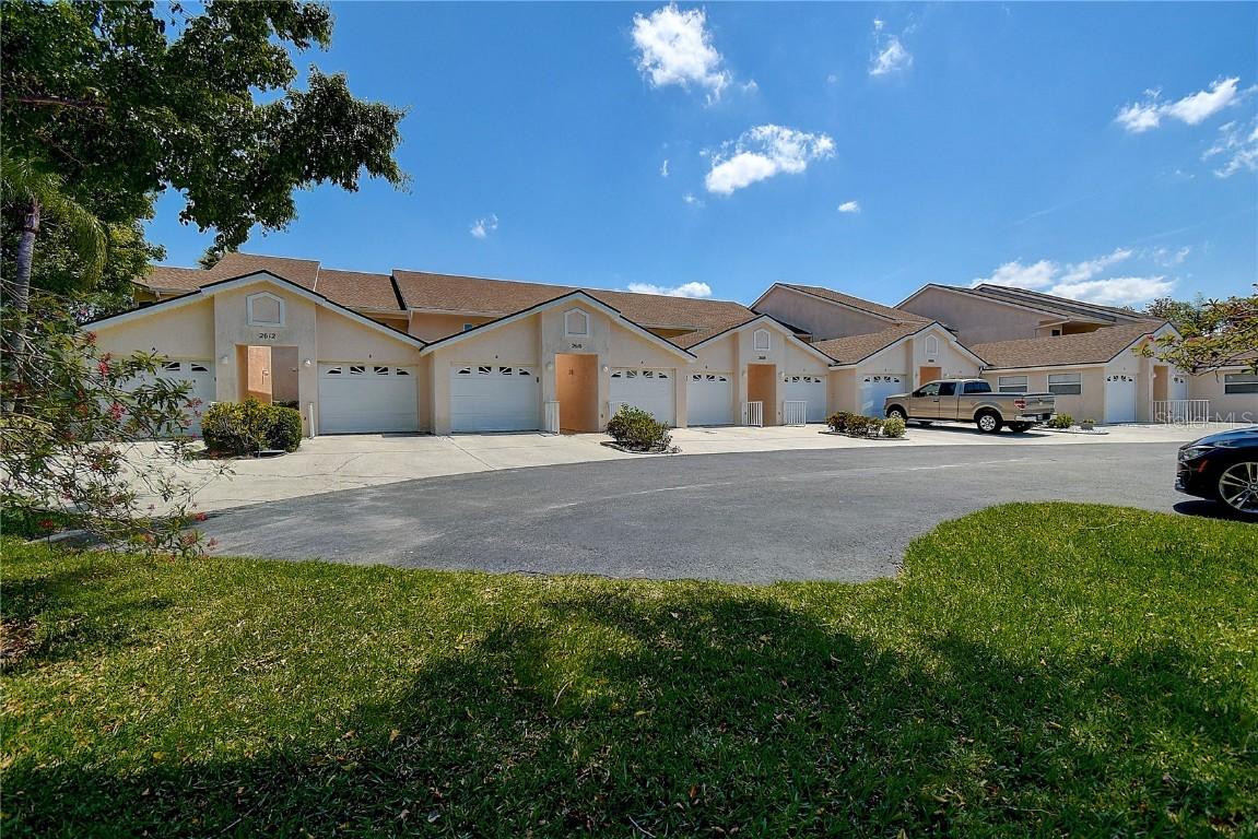 2608 Waterford Way #B, Palmetto, FL 34221