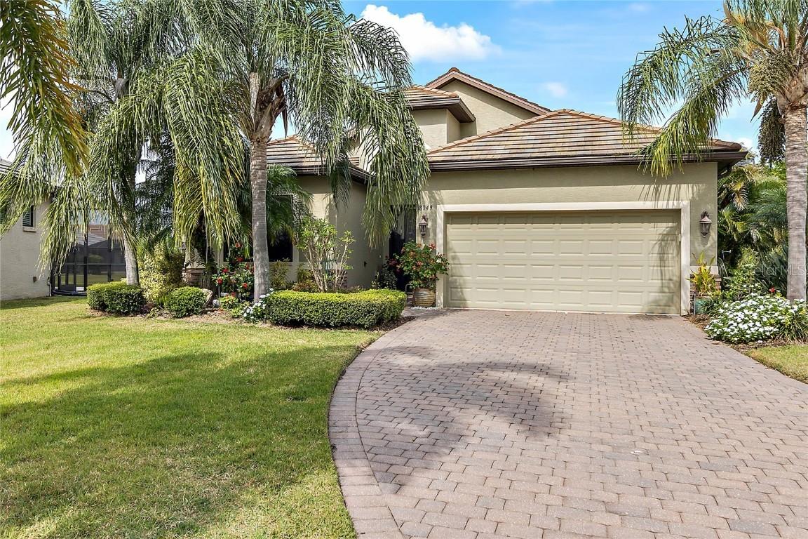 8049 Rio Bella Pl., University Park, FL 34201