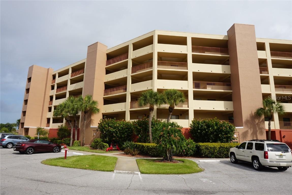 2311 14th Ave. #203, Palmetto, FL 34221