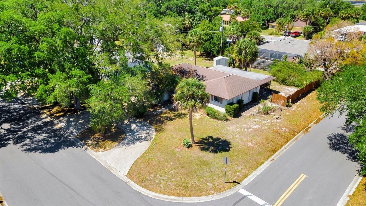360 Gulf Breeze Blvd., Venice, FL 34293