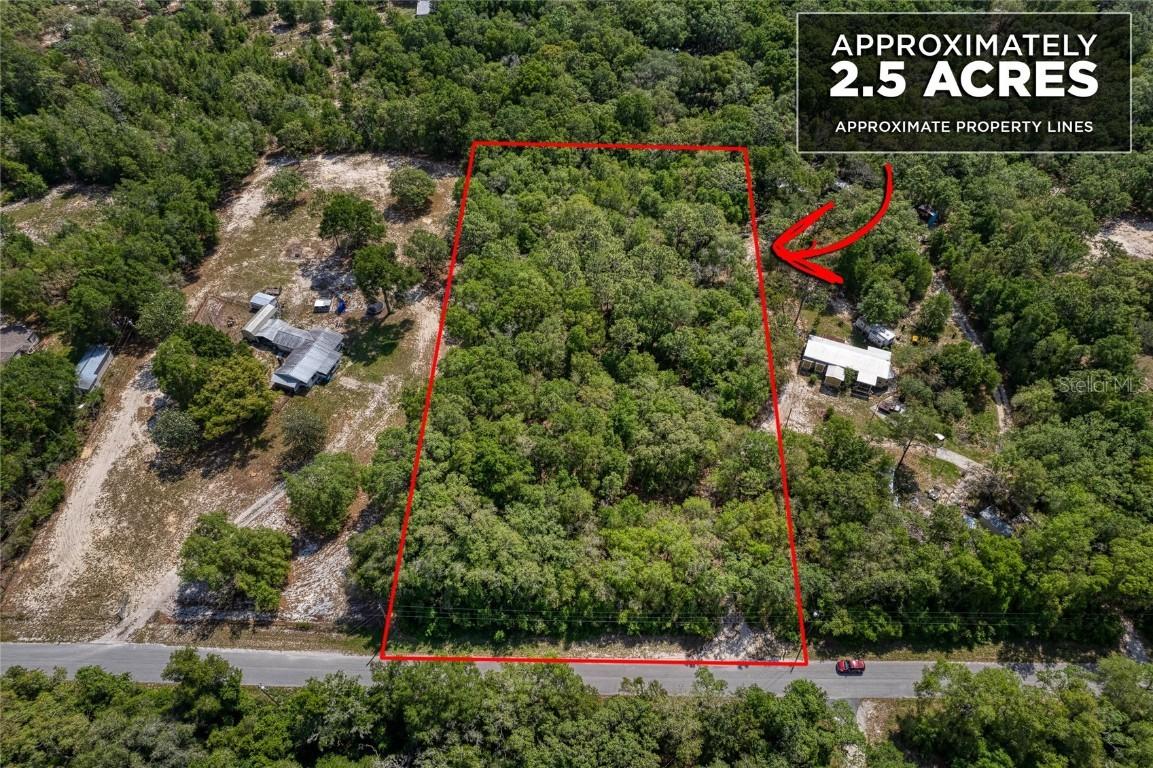 000 Oakfield Circle, Dade City, FL 33523