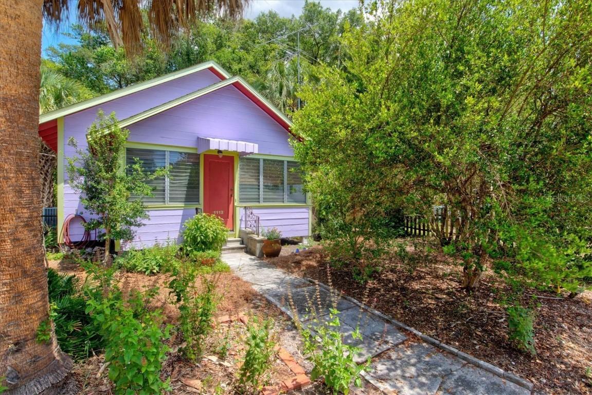 1113 16th St., Bradenton, FL 34205