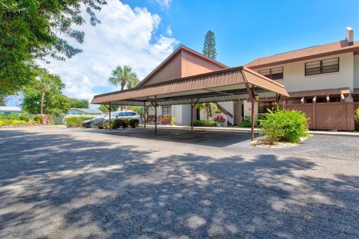 6086 Red Maple Rd. #705, Bradenton, FL 34210