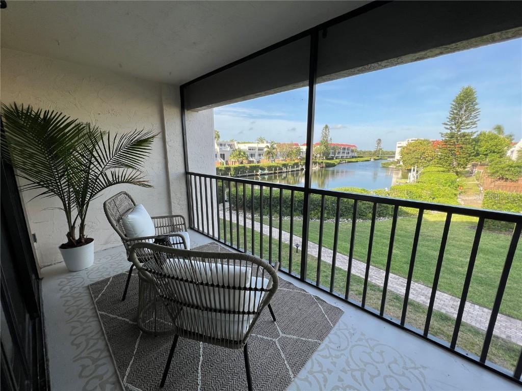 3801 E Bay Dr. #103, Holmes Beach, FL 34217