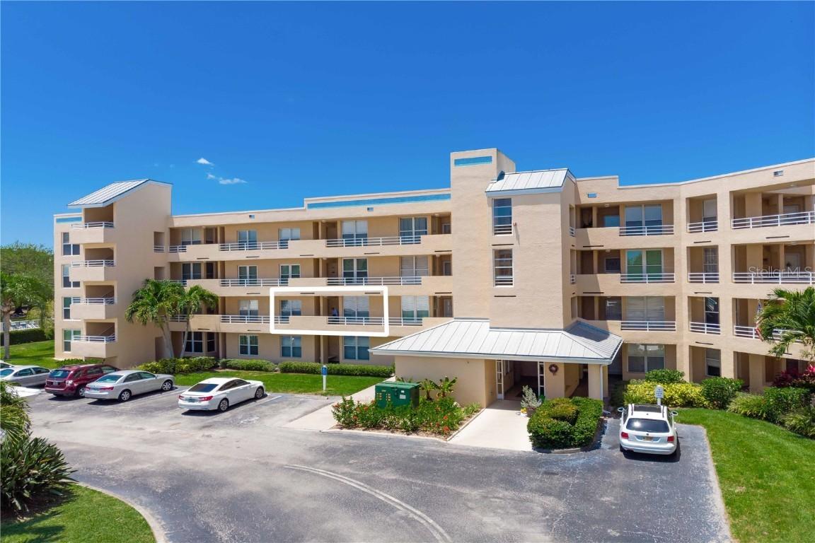 4440 Fairways Blvd. #203, Bradenton, FL 34209