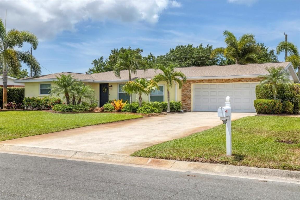 113 Sandhurst Dr., Venice, FL 34293