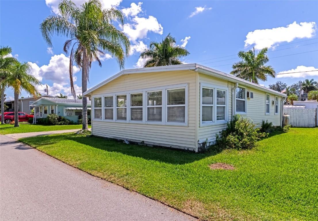 3625 116th Street Ct., Bradenton, FL 34210