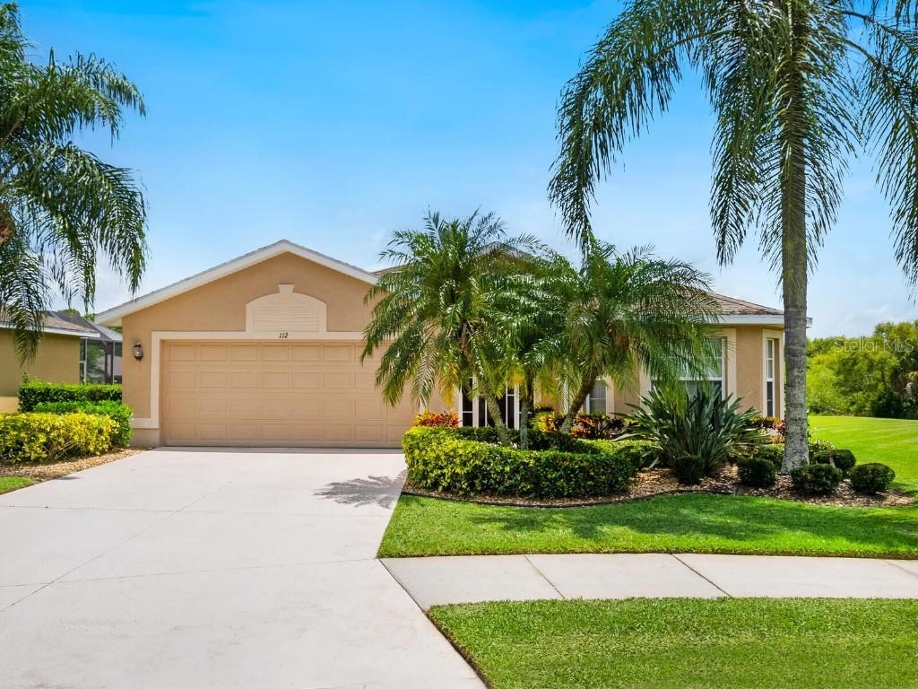 112 Bridgewater Ct., Bradenton, FL 34212
