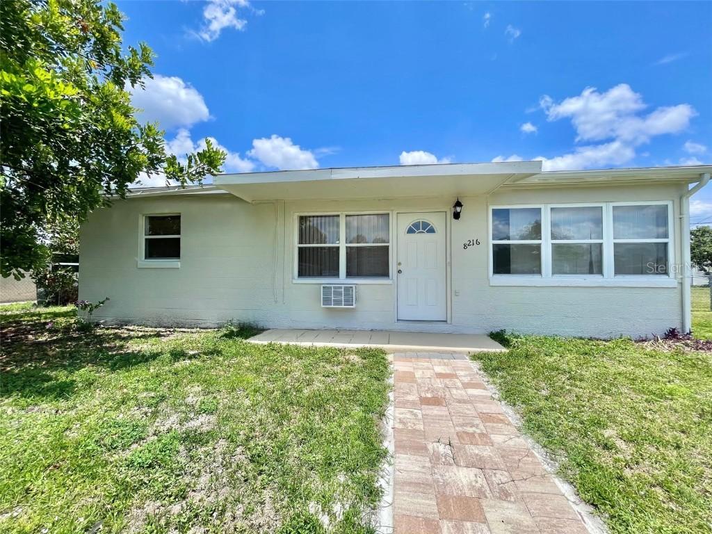 8216 Agress Ave., North Port, FL 34287