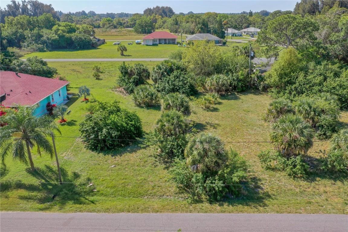 Hernando Rd., North Port, FL 34287
