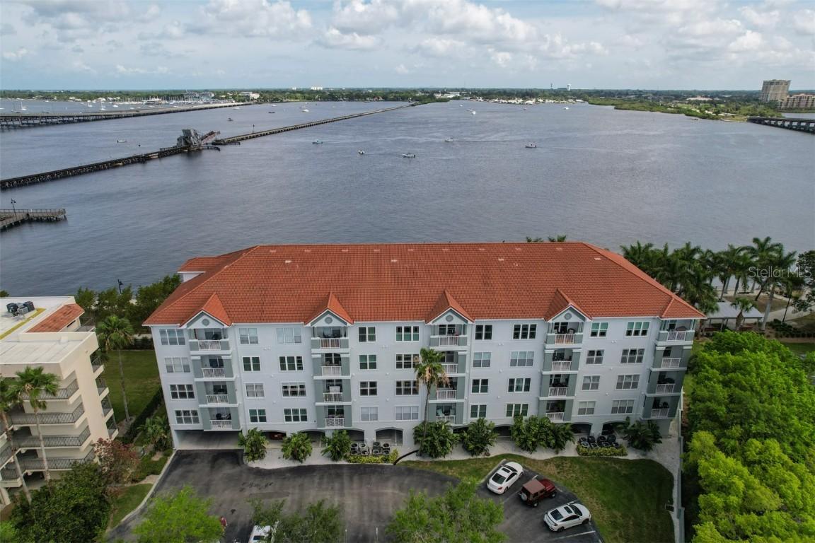 210 3rd St. #8309, Bradenton, FL 34205