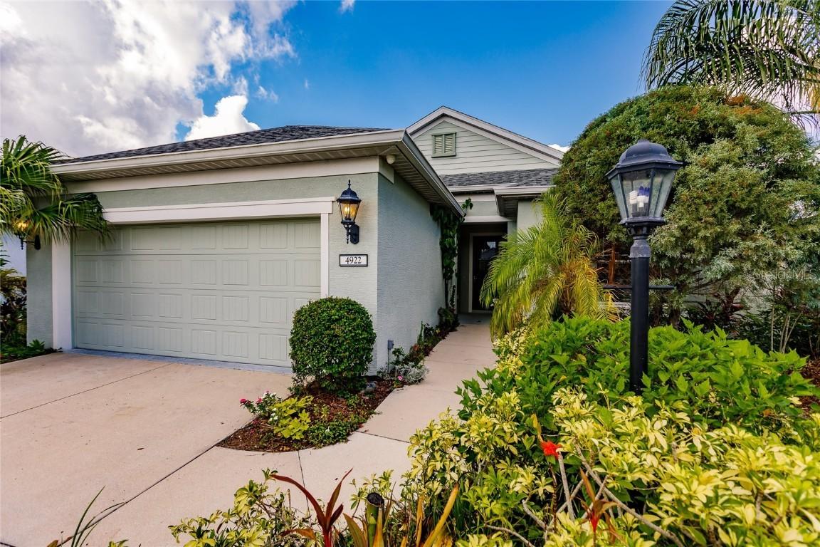 4922 Mission Park Ln., Bradenton, FL 34211