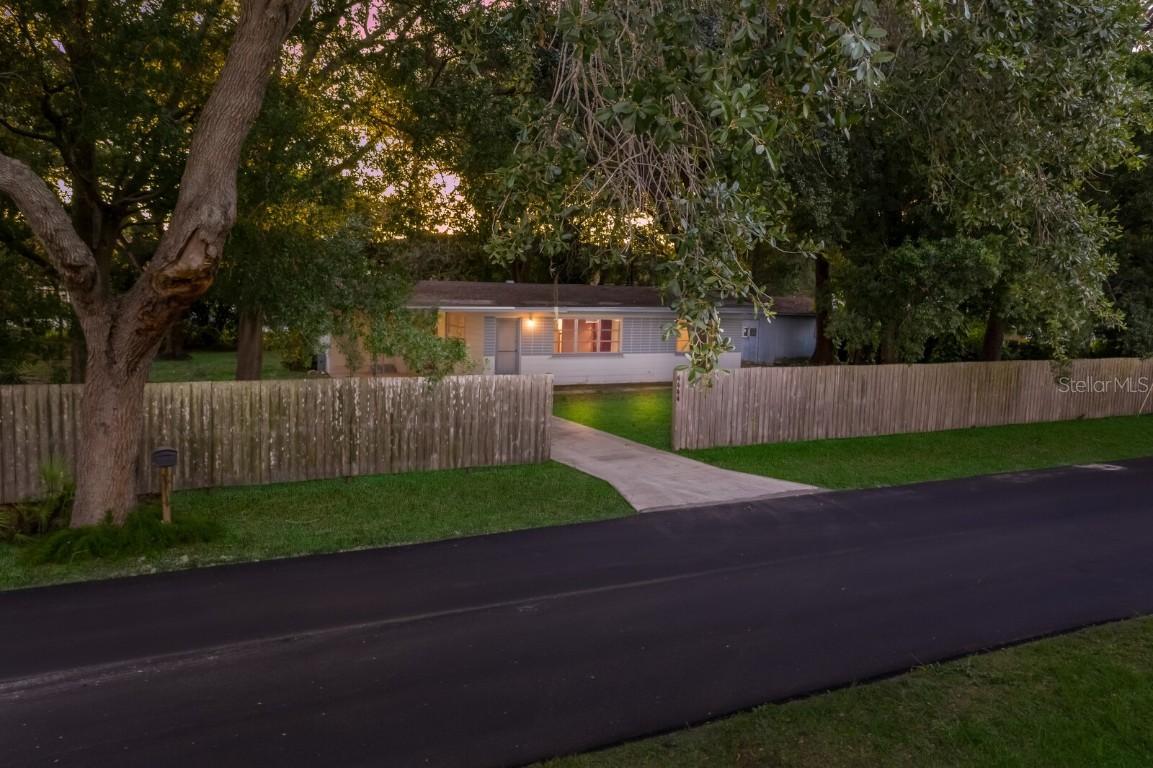 4444 Pike Ave., Sarasota, FL 34233