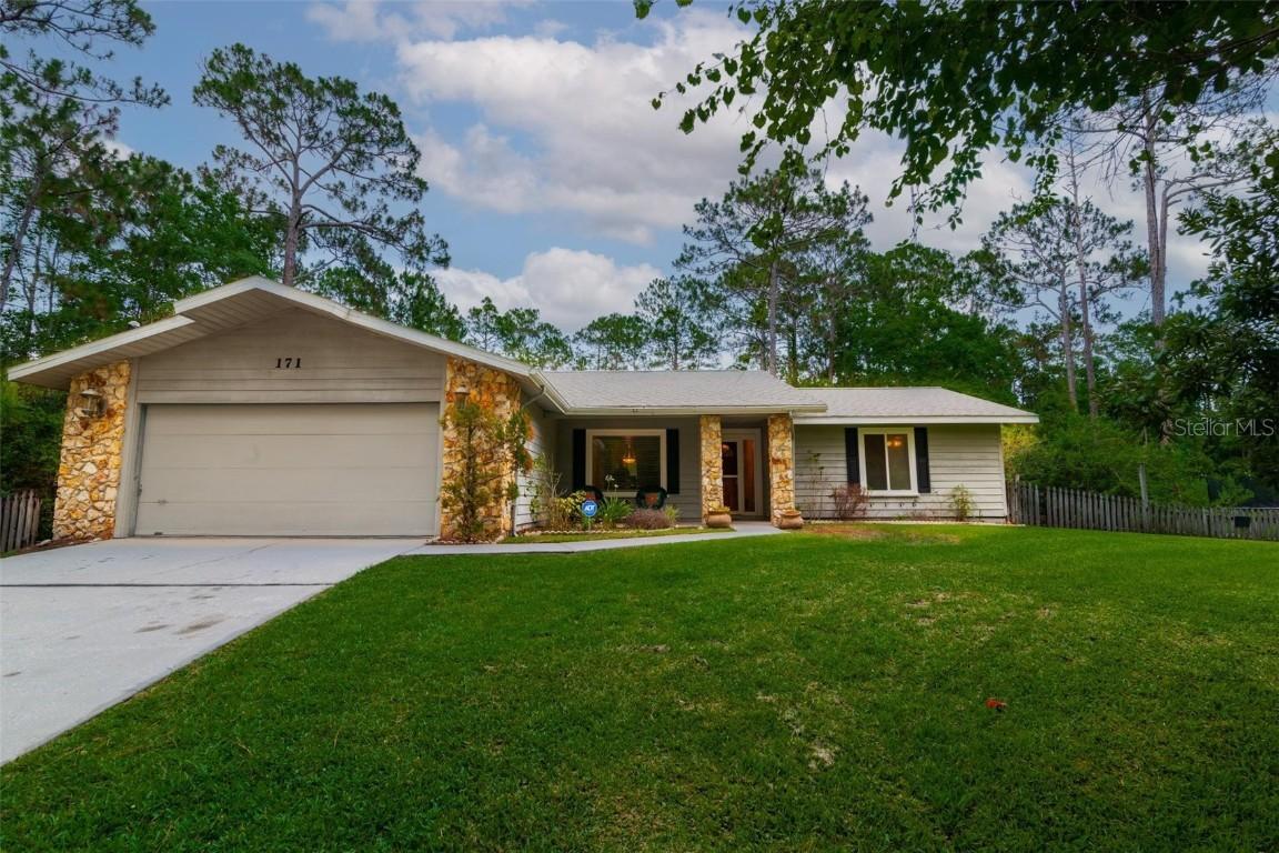 171 Woodhaven Cir., Ormond Beach, FL 32174