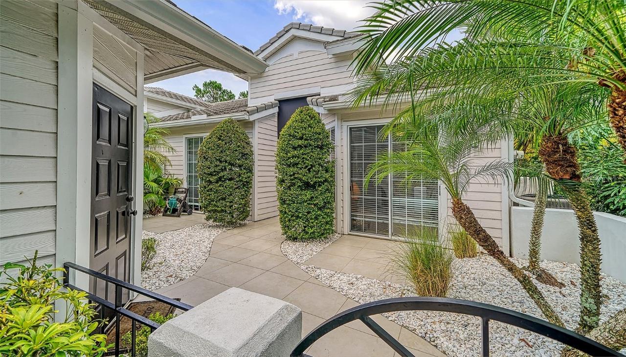 7913 Whitebridge Glen, University Park, FL 34201
